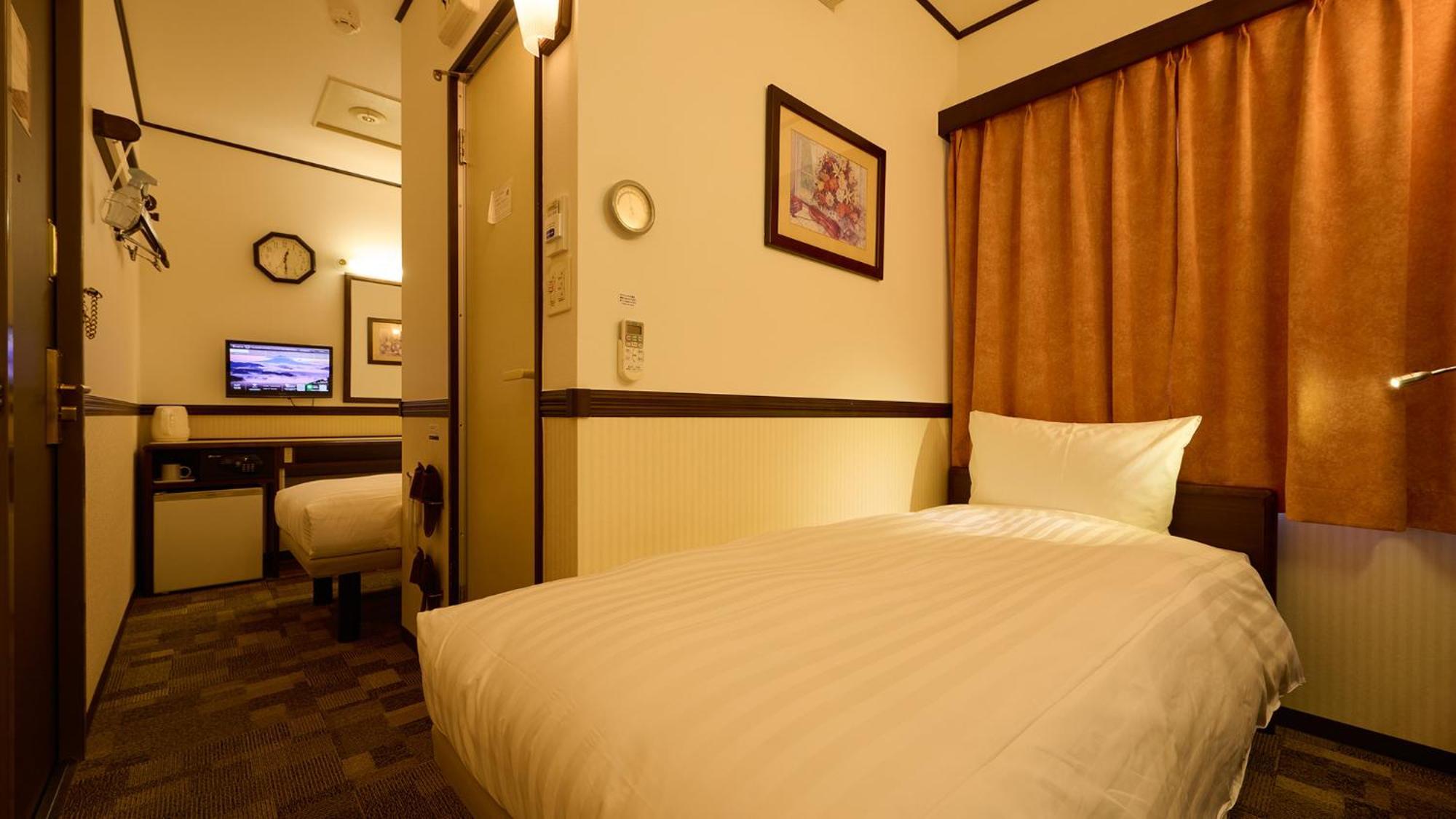Toyoko Inn Tokyo Akigawa-Eki Kita-Guchi Akiruno Chambre photo