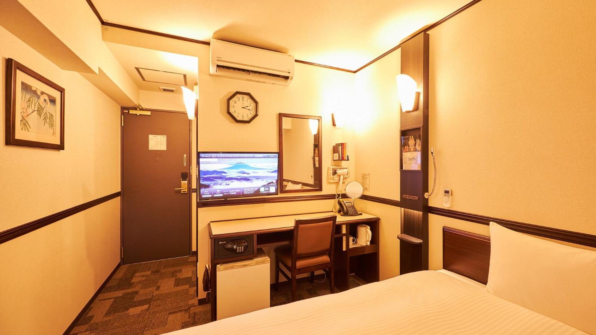 Toyoko Inn Tokyo Akigawa-Eki Kita-Guchi Akiruno Chambre photo